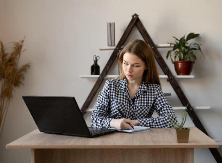 insurance copywriter