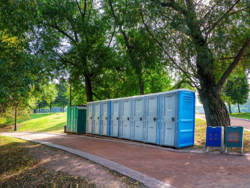 portable event bathrooms